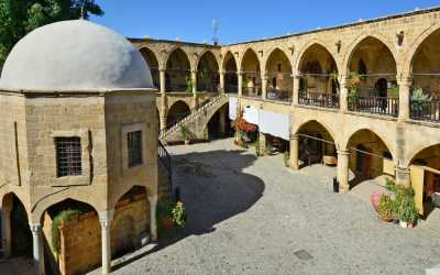 Nikozja stolica dwóch Cyprów z Pafos [5]